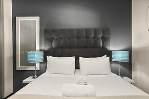 Easy Stay - The Vantage