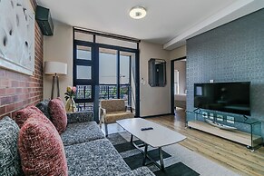 Easy Stay - The Vantage