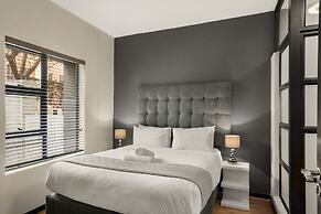 Easy Stay - The Vantage