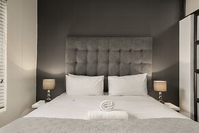Easy Stay - The Vantage