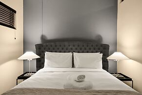 Easy Stay - The Vantage