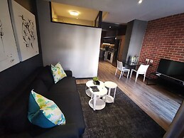 Easy Stay - The Vantage