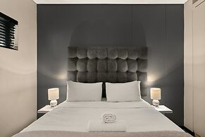 Easy Stay - The Vantage