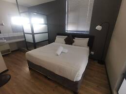 Easy Stay - The Vantage