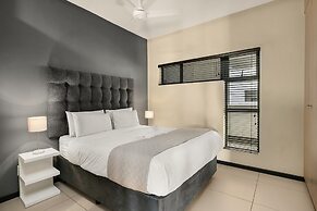 Easy Stay - The Vantage