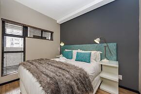 Easy Stay - The Vantage