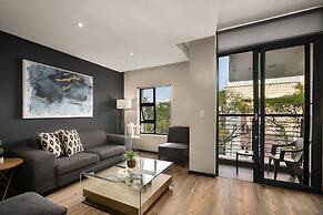 Easy Stay - The Vantage