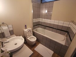 Easy Stay - The Vantage