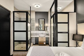 Easy Stay - The Vantage