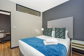 Easy Stay - The Vantage