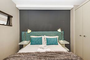 Easy Stay - The Vantage