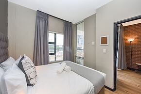 Easy Stay - The Vantage