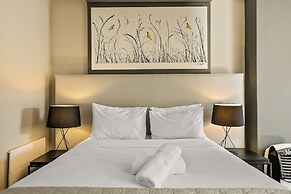 Easy Stay - The Vantage