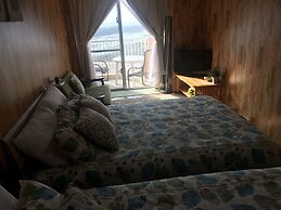 Beach Lodge 1 & Private Beach