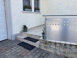 Palzem Riverside Escape