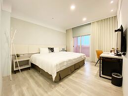 Fengjia Gold Hotel