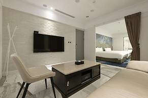 Fengjia Gold Hotel