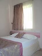 Yasemi Rooms
