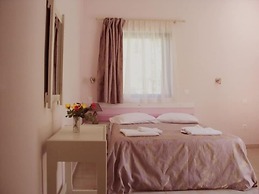 Yasemi Rooms