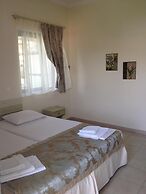 Yasemi Rooms