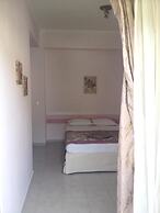 Yasemi Rooms