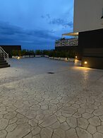AL Hotel