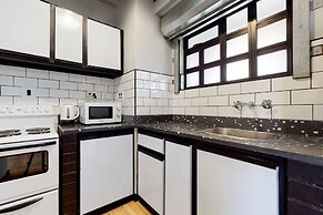 Heriot Apartment 1016