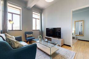 Heriot Apartment 1016