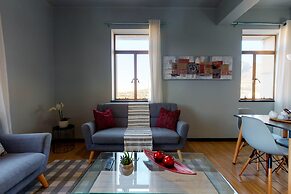 Heriot Apartment 1015