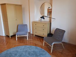 Hostel Javni Zavod Mekinjski Samostan