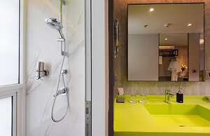 Maitria Hotel Rama 9 Bangkok