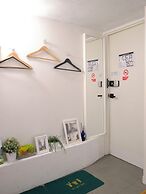 Queen House Hongdae