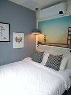 Queen House Hongdae