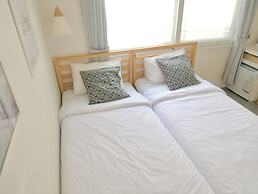 Queen House Hongdae