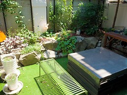 Queen House Hongdae