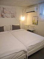 Queen House Hongdae