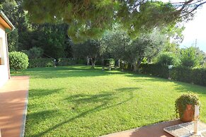 Villa Enfola