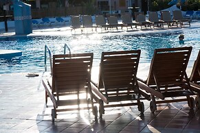 HL Club Playa Blanca Hotel
