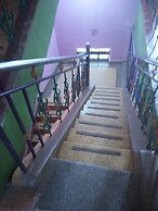 Waso Central Emporium Lodge