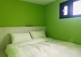 Owl Hostel