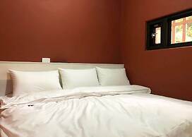 Owl Hostel