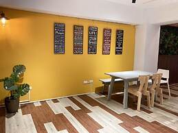 Owl Hostel