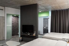 YZ Spa house