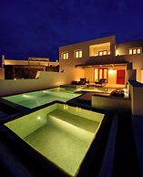 Potnia Theron Suites