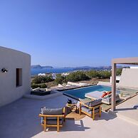 Potnia Theron Suites