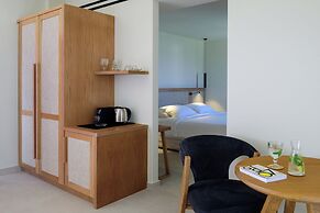 Potnia Theron Suites
