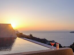 Potnia Theron Suites