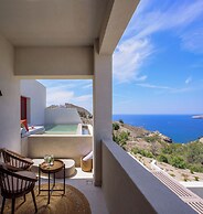 Potnia Theron Suites