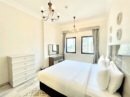 Spacious Marbella 2BR With Scenic Views