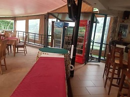 Desert Rose Resort